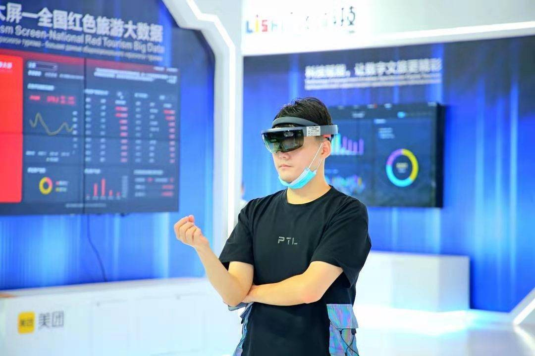 中国—上合组织数字经济合作展馆智慧旅游展厅亮相智博会 数字文化创意赋能文旅新业态